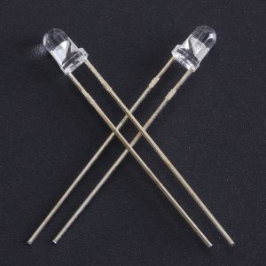 12V 3mm vit LED